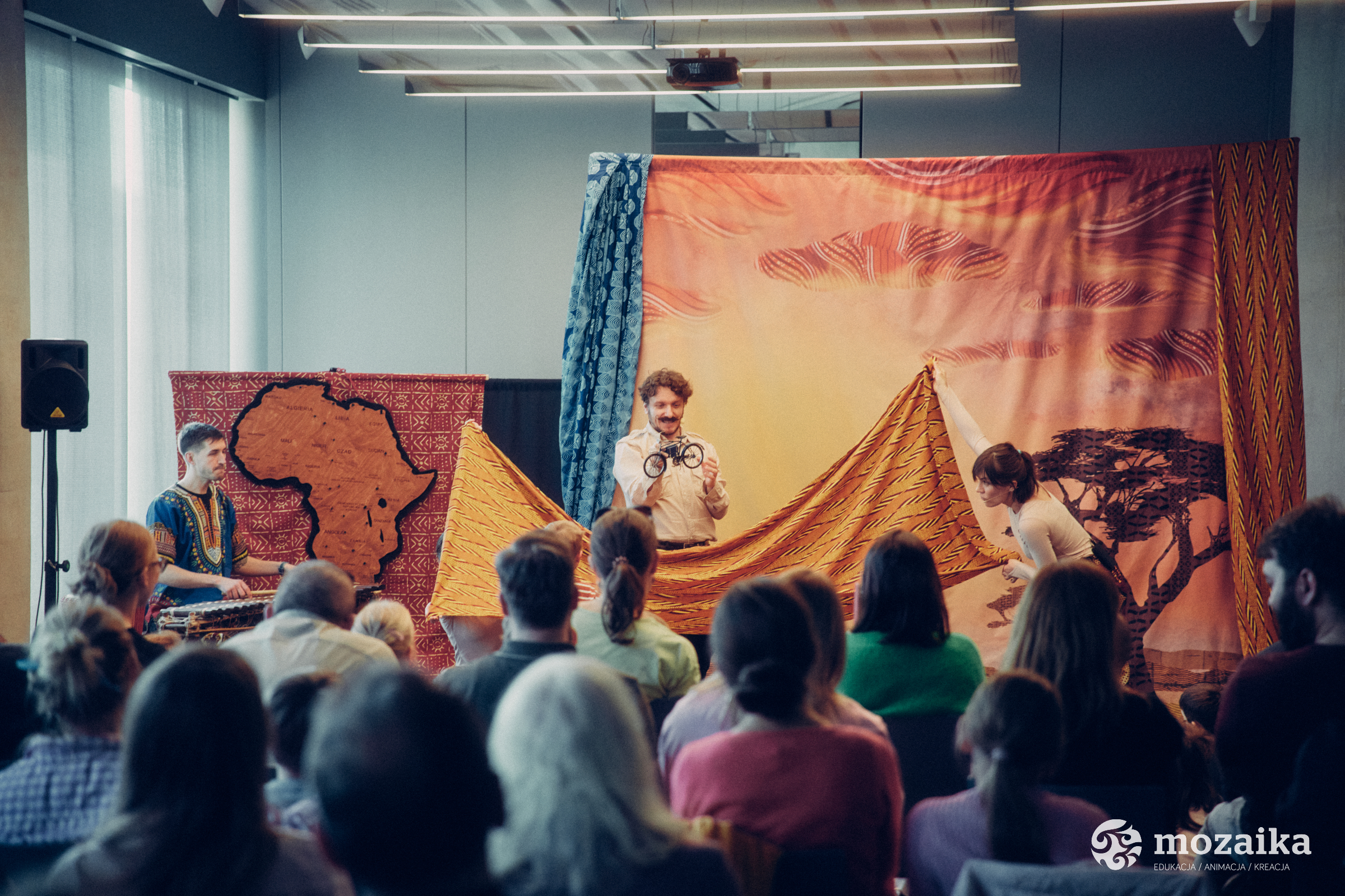 2025_Mozaika_KNowak_12-04-25_JanBillert_mniejsze_logotyp_015